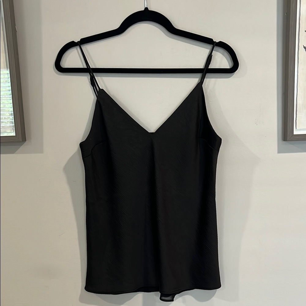 Black V-Neck Sleeveless Camisole